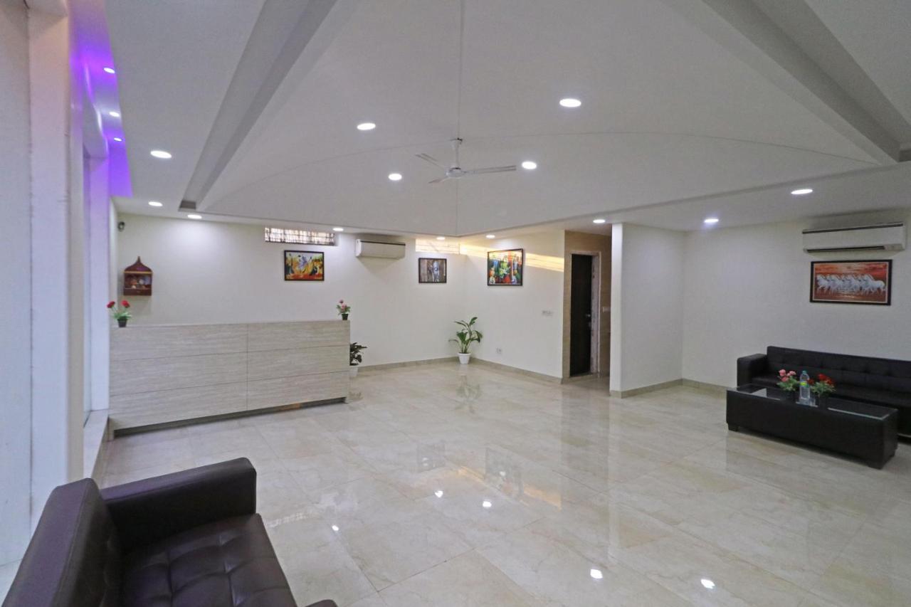 Hotel Ronit Royal Delhi Airport By D'Capitol Νέο Δελχί Εξωτερικό φωτογραφία