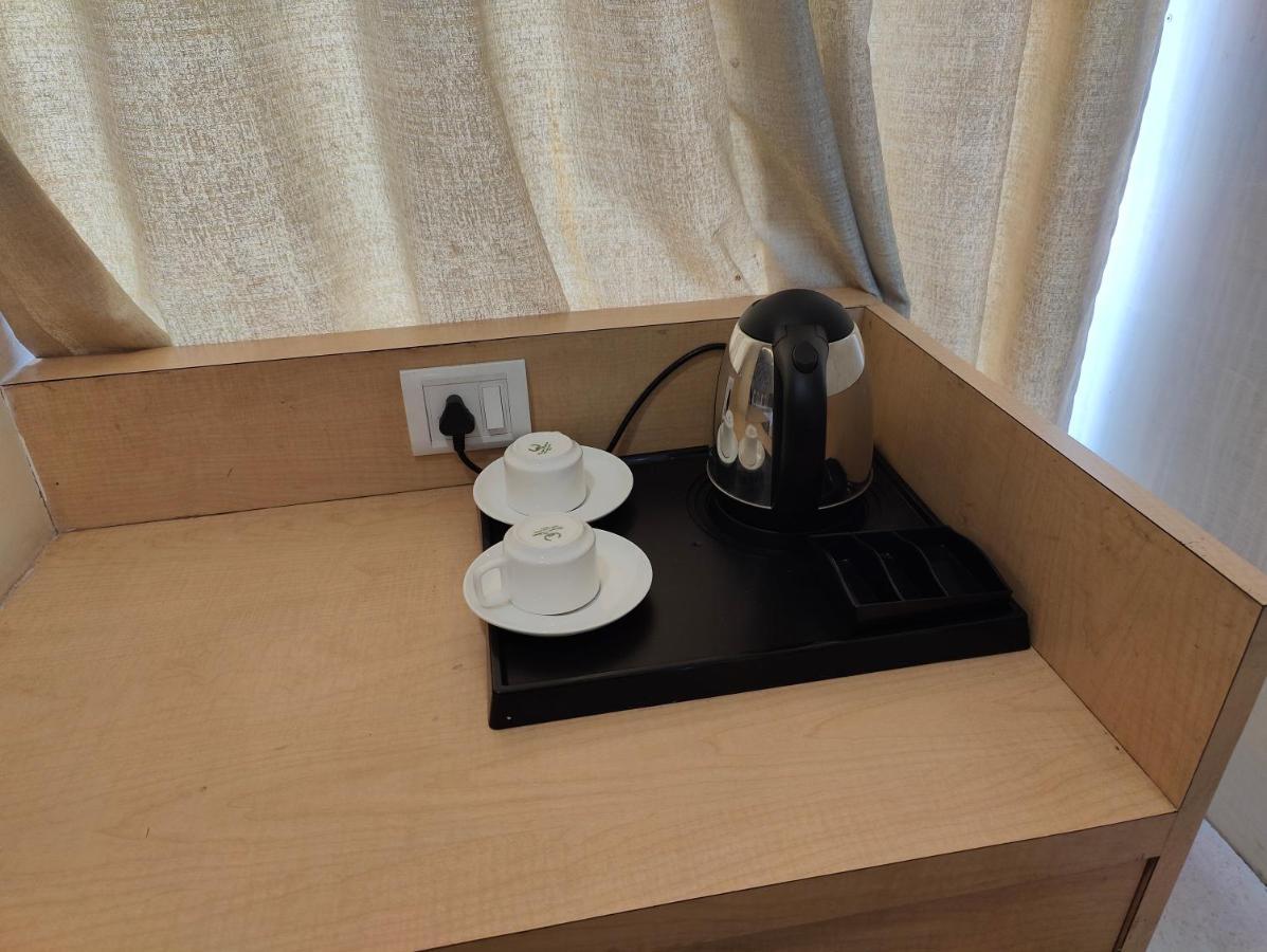 Hotel Ronit Royal Delhi Airport By D'Capitol Νέο Δελχί Εξωτερικό φωτογραφία