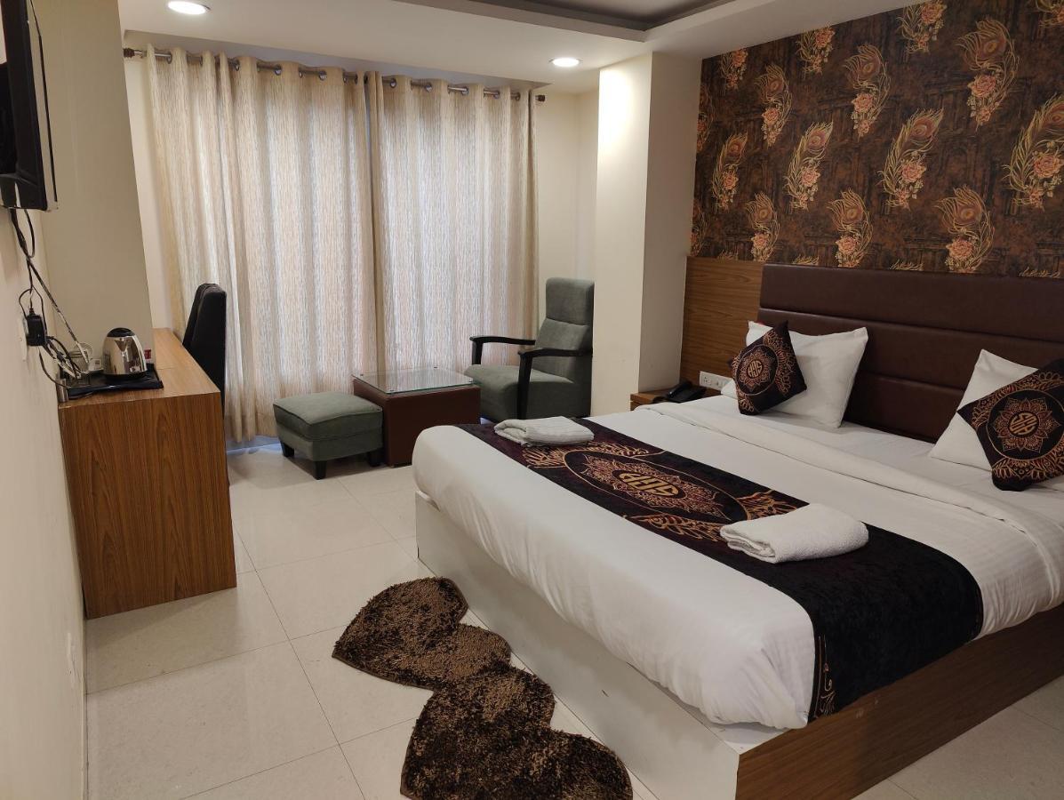 Hotel Ronit Royal Delhi Airport By D'Capitol Νέο Δελχί Εξωτερικό φωτογραφία