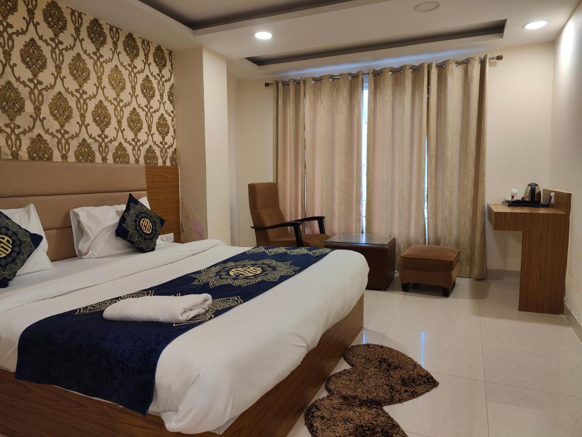 Hotel Ronit Royal Delhi Airport By D'Capitol Νέο Δελχί Εξωτερικό φωτογραφία