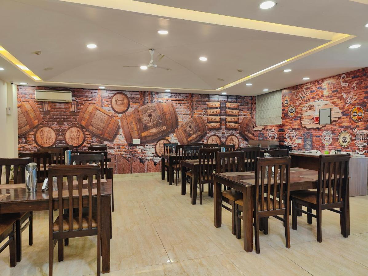 Hotel Ronit Royal Delhi Airport By D'Capitol Νέο Δελχί Εξωτερικό φωτογραφία