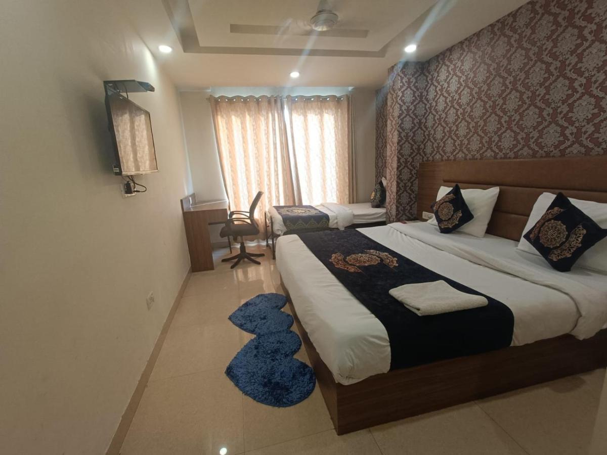 Hotel Ronit Royal Delhi Airport By D'Capitol Νέο Δελχί Εξωτερικό φωτογραφία
