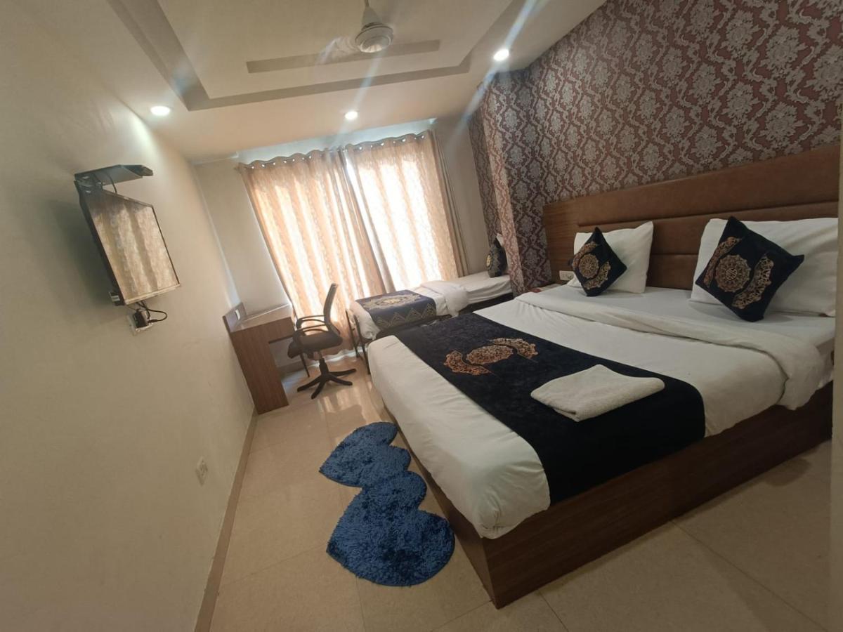 Hotel Ronit Royal Delhi Airport By D'Capitol Νέο Δελχί Εξωτερικό φωτογραφία