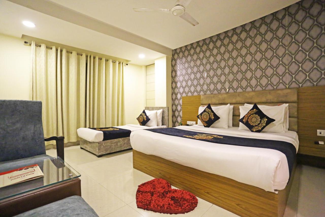 Hotel Ronit Royal Delhi Airport By D'Capitol Νέο Δελχί Εξωτερικό φωτογραφία