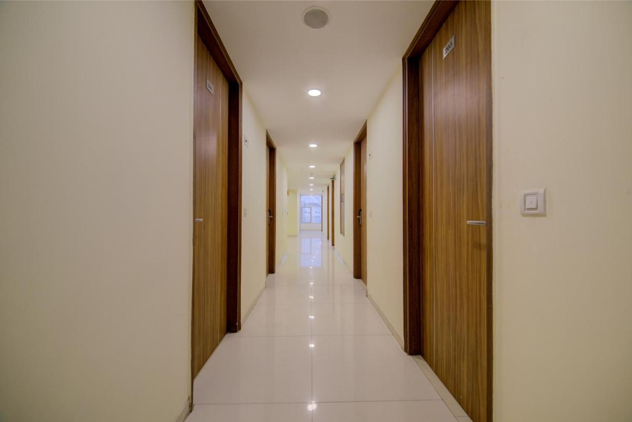 Hotel Ronit Royal Delhi Airport By D'Capitol Νέο Δελχί Εξωτερικό φωτογραφία