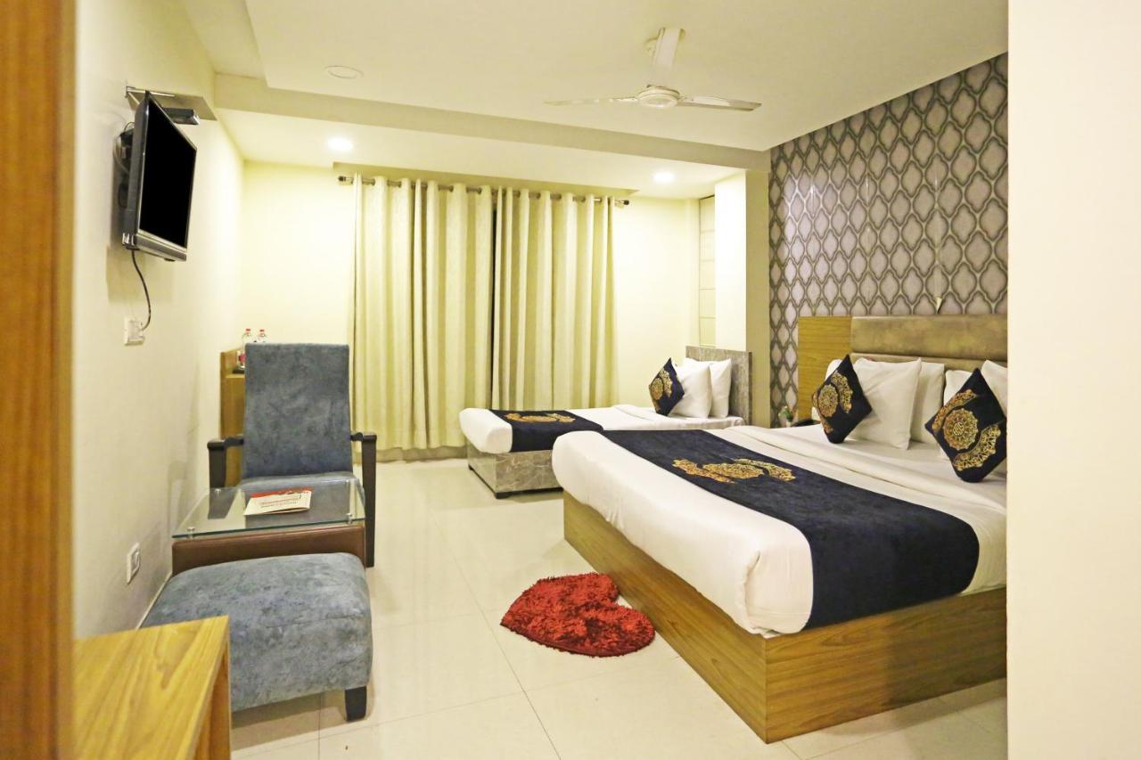 Hotel Ronit Royal Delhi Airport By D'Capitol Νέο Δελχί Εξωτερικό φωτογραφία